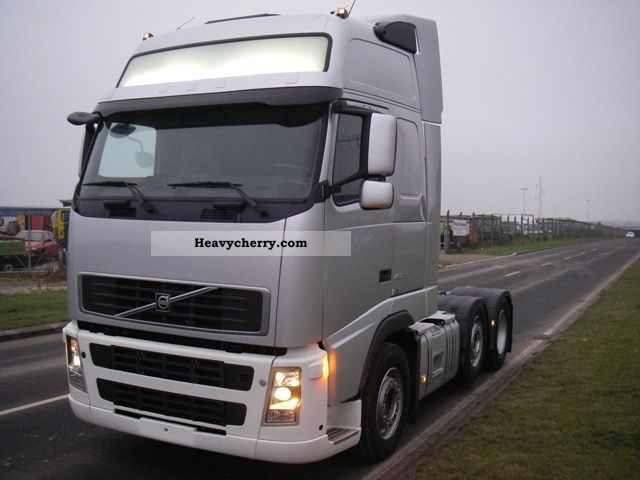 2007 Volvo  FH 13-62T / FH12 480 6x2 / 4 € 4 Semi-trailer truck Heavy load photo