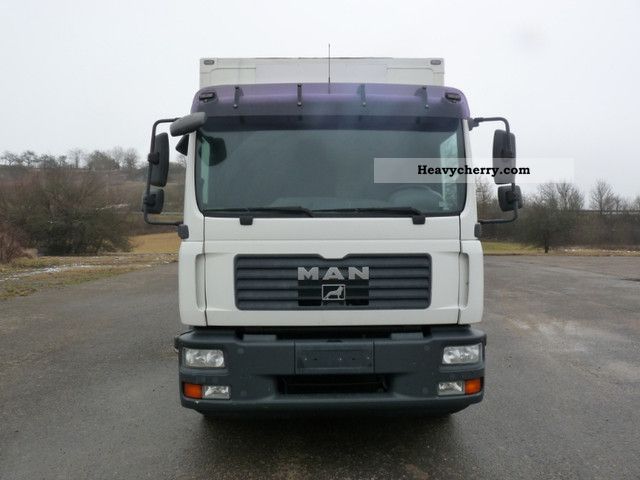 2008 MAN  TCL 12 240 Truck over 7.5t Box photo