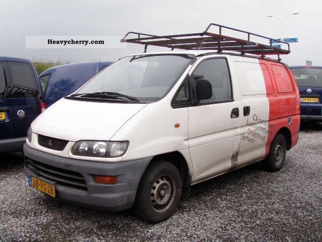 1999 Mitsubishi  L400 2.5 TD Van or truck up to 7.5t Box-type delivery van photo