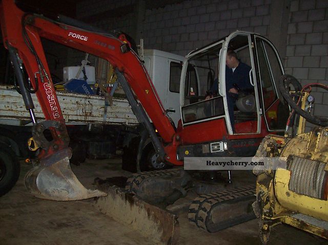 2000 Neuson  3602 RD Construction machine Mobile digger photo