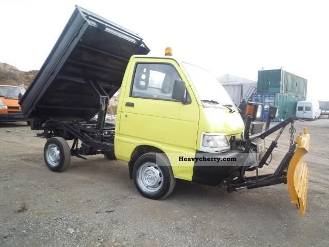 2001 Piaggio  Peacock 4X4 Tipper winter gear Van or truck up to 7.5t Tipper photo