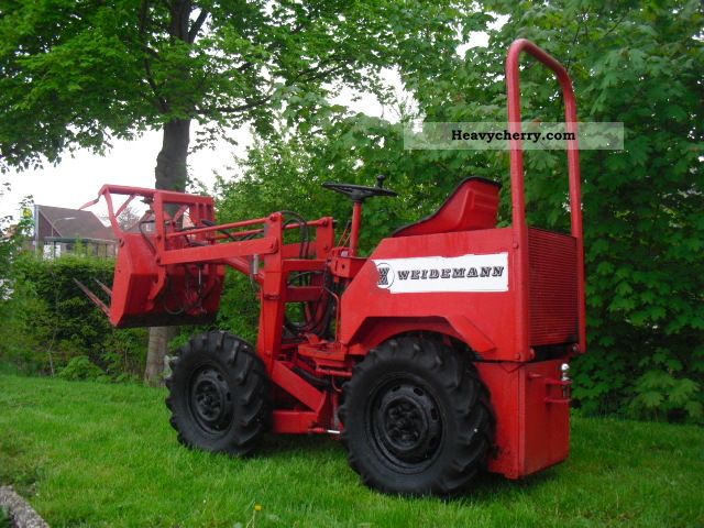 1978 Weidemann  110 DR Agricultural vehicle Farmyard tractor photo