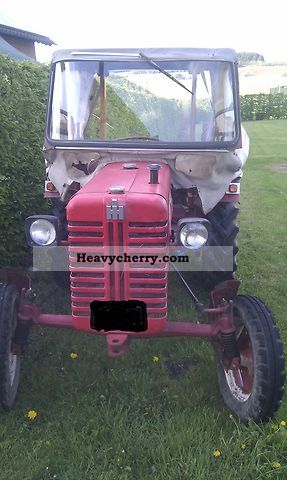 1958 McCormick  D214 Agricultural vehicle Tractor photo