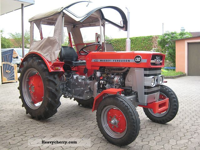 1968 Agco / Massey Ferguson  MF 130 Agricultural vehicle Tractor photo