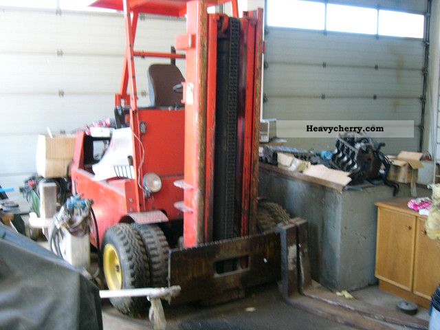 1969 Other  Tarkraf Forklift truck Front-mounted forklift truck photo