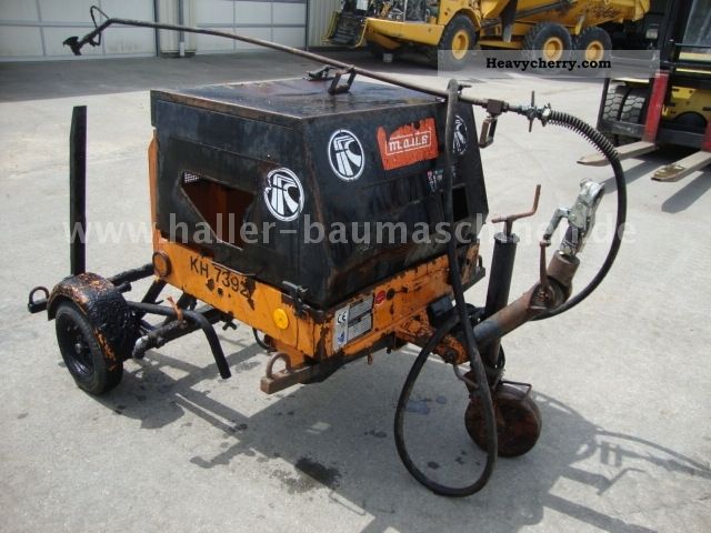 2001 Other  Mouse 90A/28-00 cold binder spraying machine Construction machine Road building technology photo