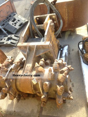 1999 Other  Boart Longyear BE 1000 D / rock trencher attachment Construction machine Other substructures photo