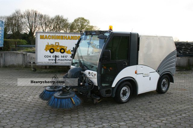 2005 Other  Hako City Master 2000 Van or truck up to 7.5t Sweeping machine photo
