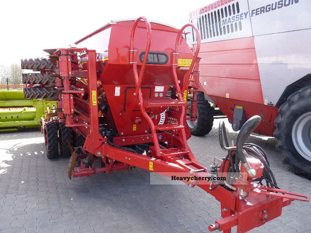 2011 Other  Horsch Pronto 4 DC Agricultural vehicle Seeder photo