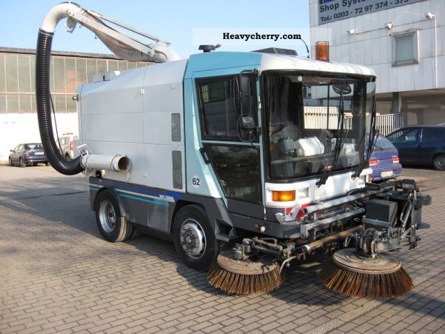 2002 Other  Ravo 560 S1 sweeper euro2 Truck over 7.5t Sweeping machine photo