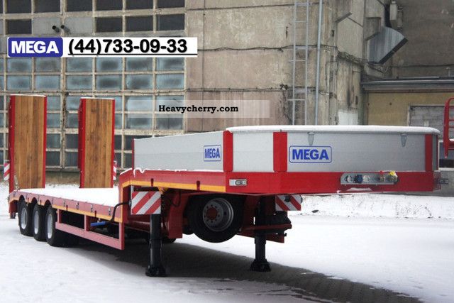 2012 Other  3 x SAF axle / low platform bed 30T/hydraulic ramp Semi-trailer Low loader photo