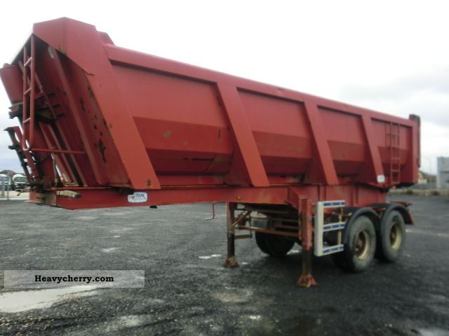 2004 Other  TRAX 2 - axle dump body Semi-trailer Tipper photo