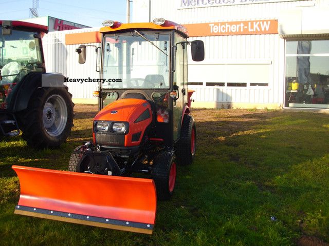 2011 Other  KIOTI CK 22 HST Agricultural vehicle Tractor photo