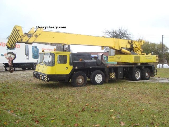 1974 Other  DŹWIG HYDROS COLES 30 t wysuw POLECAM Truck over 7.5t Truck-mounted crane photo