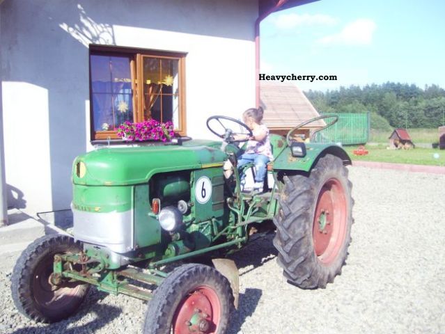 1960 Other  DEUTZ D25 SN Agricultural vehicle Tractor photo