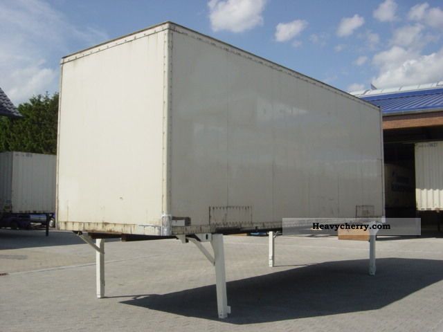 1997 Other  Textilkoffer / Kleiderkoffer Truck over 7.5t Other trucks over 7 photo