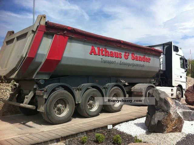 2005 NFP-Eurotrailer  SKA 27 to 7.5 Semi-trailer Tipper photo
