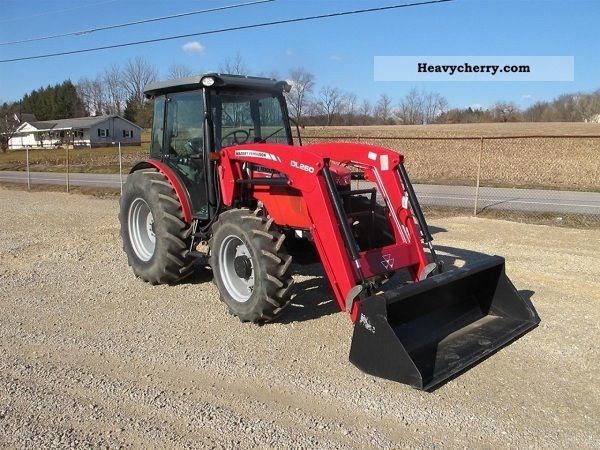 2007 Massey Ferguson  3635 Agricultural vehicle Tractor photo