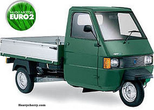 2012 Piaggio  APE TM Pick 703 CHEAPER IS NOT IN THE METRO Van or truck up to 7.5t Other vans/trucks up to 7 photo