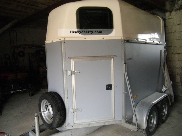 2007 HKM  Polydach, tack room Trailer Cattle truck photo