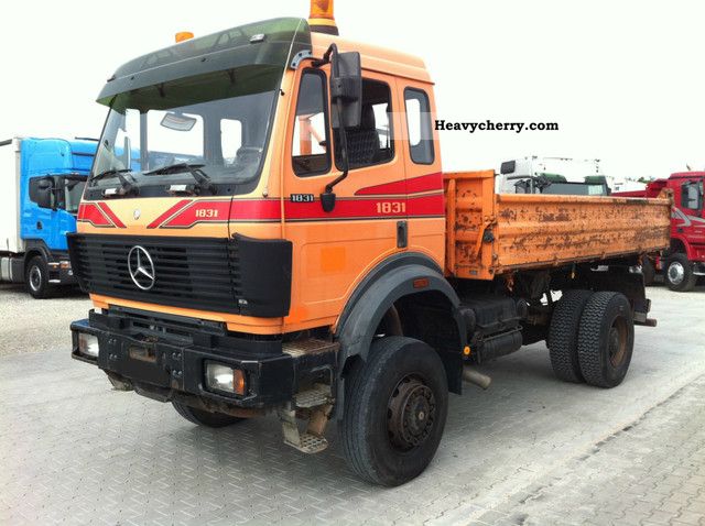 1994 Mercedes-Benz  1831 AK Truck over 7.5t Three-sided Tipper photo