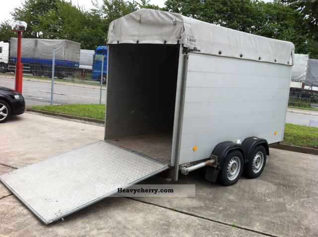 2004 Trebbiner  TP 20.30-15A ** ** EXCELLENT CONDITION ** RAMP Trailer Stake body and tarpaulin photo