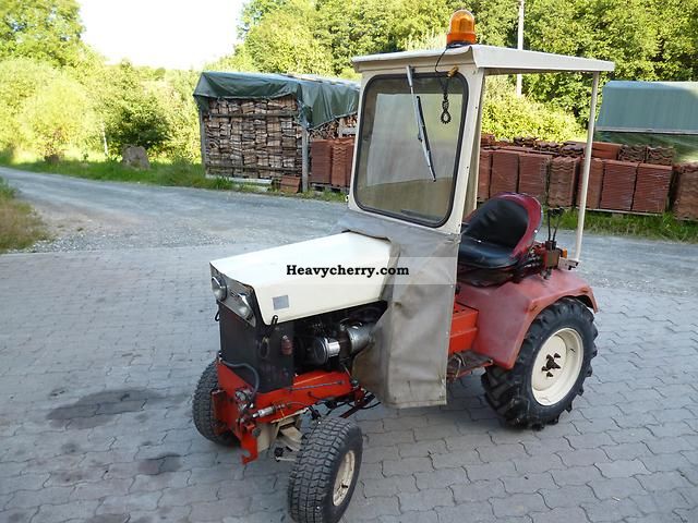 2012 Gutbrod  2500 D Agricultural vehicle Farmyard tractor photo