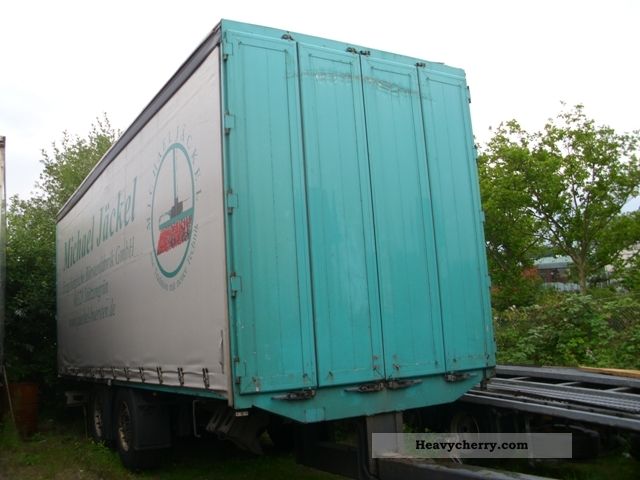 2005 Kotschenreuther  Tandem TPV218 Trailer Stake body and tarpaulin photo