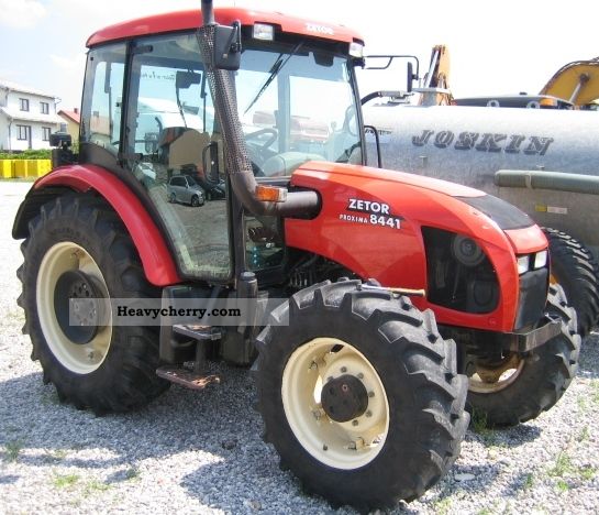 2007 Zetor  PROXIMA 8441 Agricultural vehicle Tractor photo