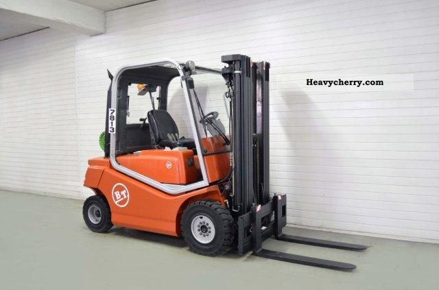2007 BT  C4G 250E, SS, TRIPLEX, semi-cabin Forklift truck Front-mounted forklift truck photo
