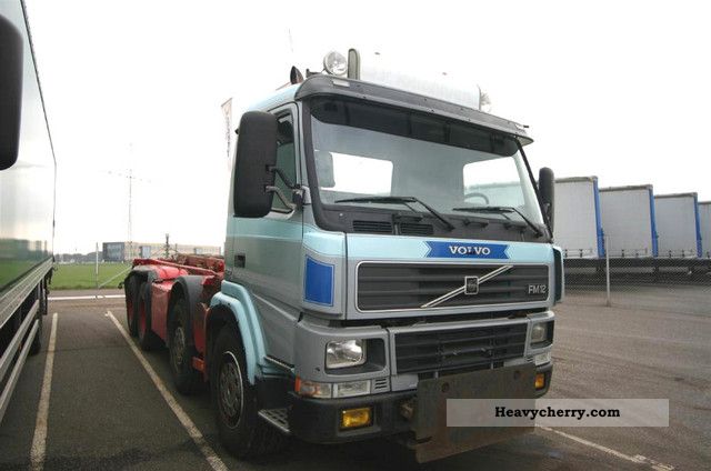 2012 Volvo  FM 12 Truck over 7.5t Roll-off tipper photo