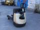 Crown  WP2015 Integrated charger 2002 Low-lift truck photo