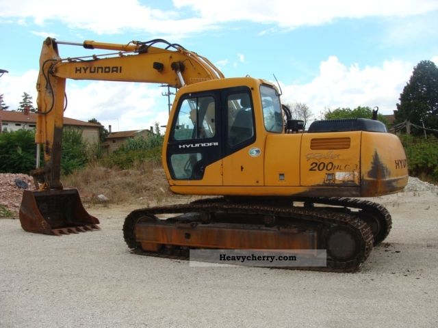 oogst stilte neef Hyundai Robex 200 NLC 2003 Caterpillar digger Construction Equipment Photo  and Specs