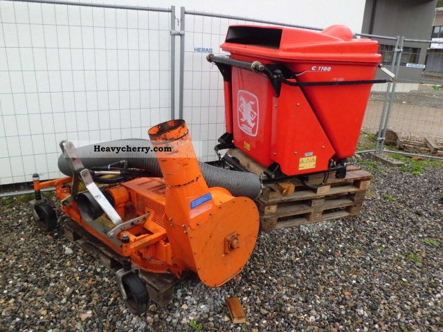2000 Carraro  Stoll Mower + container C 1100 L Agricultural vehicle Reaper photo