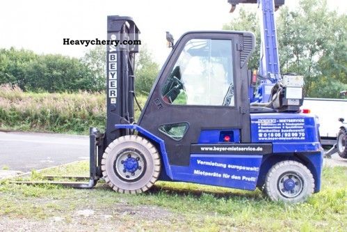 2003 Yale  GDP 45 25 MJV maintained top Forklift truck Front-mounted forklift truck photo