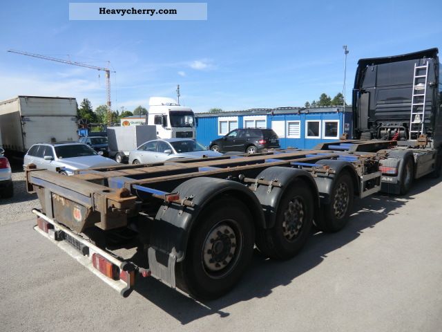 2001 Hoffmann  LSCC pull 45/3 container chassis Semi-trailer Swap chassis photo