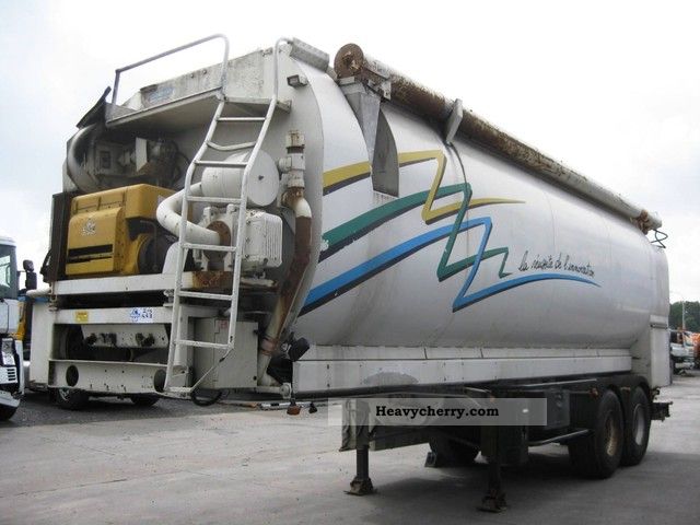 1996 Benalu  ANIMAL FEED SILO 8 KAMER Semi-trailer Silo photo