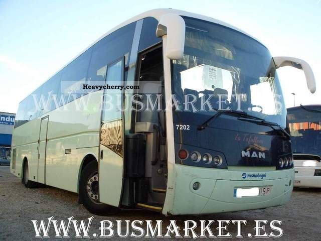 1997 MAN  18,400 Coach Coaches photo