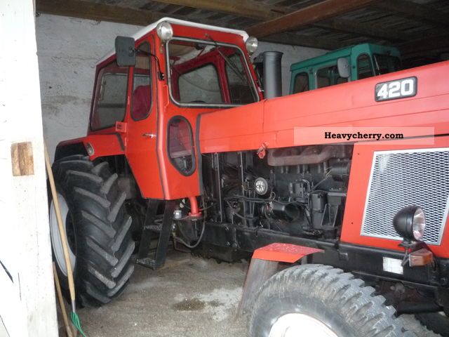 1971 Fortschritt  nt 304 Agricultural vehicle Tractor photo