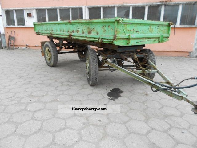 1980 Fortschritt  IFA HL THK Solnica PL Agricultural vehicle Loader wagon photo